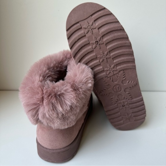 SO COATIMUNDI Women’s Winter Boots Mauve Faux Fur Cozy Slip On Size 7 - Picture 9 of 11